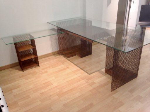 Mesa de despacho hecha a medida 