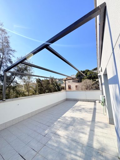 Estructura para cerramiento de terraza 